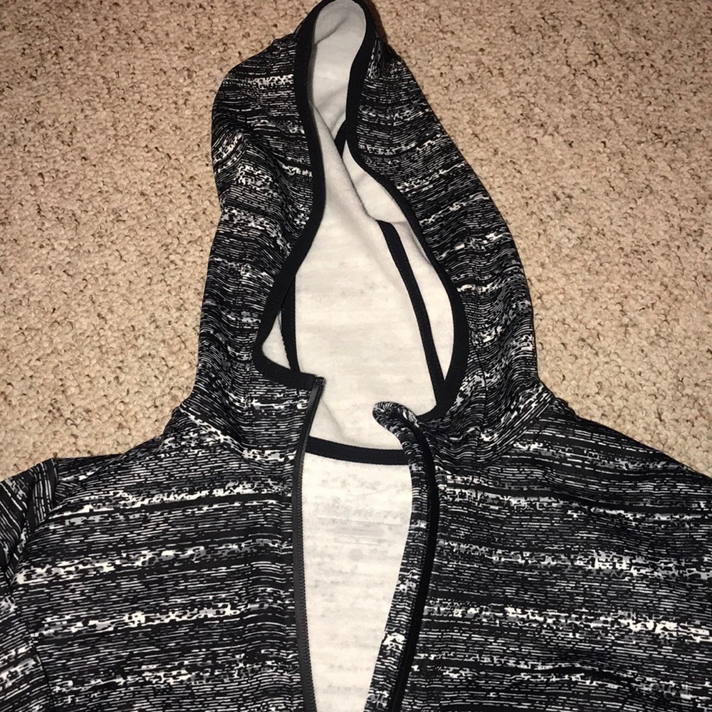 Jacket - Picture 2 of 3
